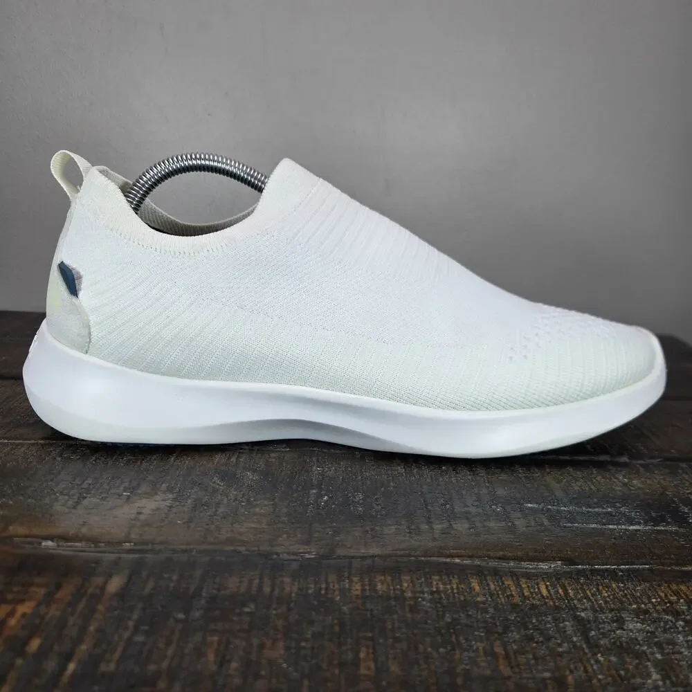 Vessi Everyday Move Slip On Womens Size 11 Waterproof Shoes Sneakers Polar White